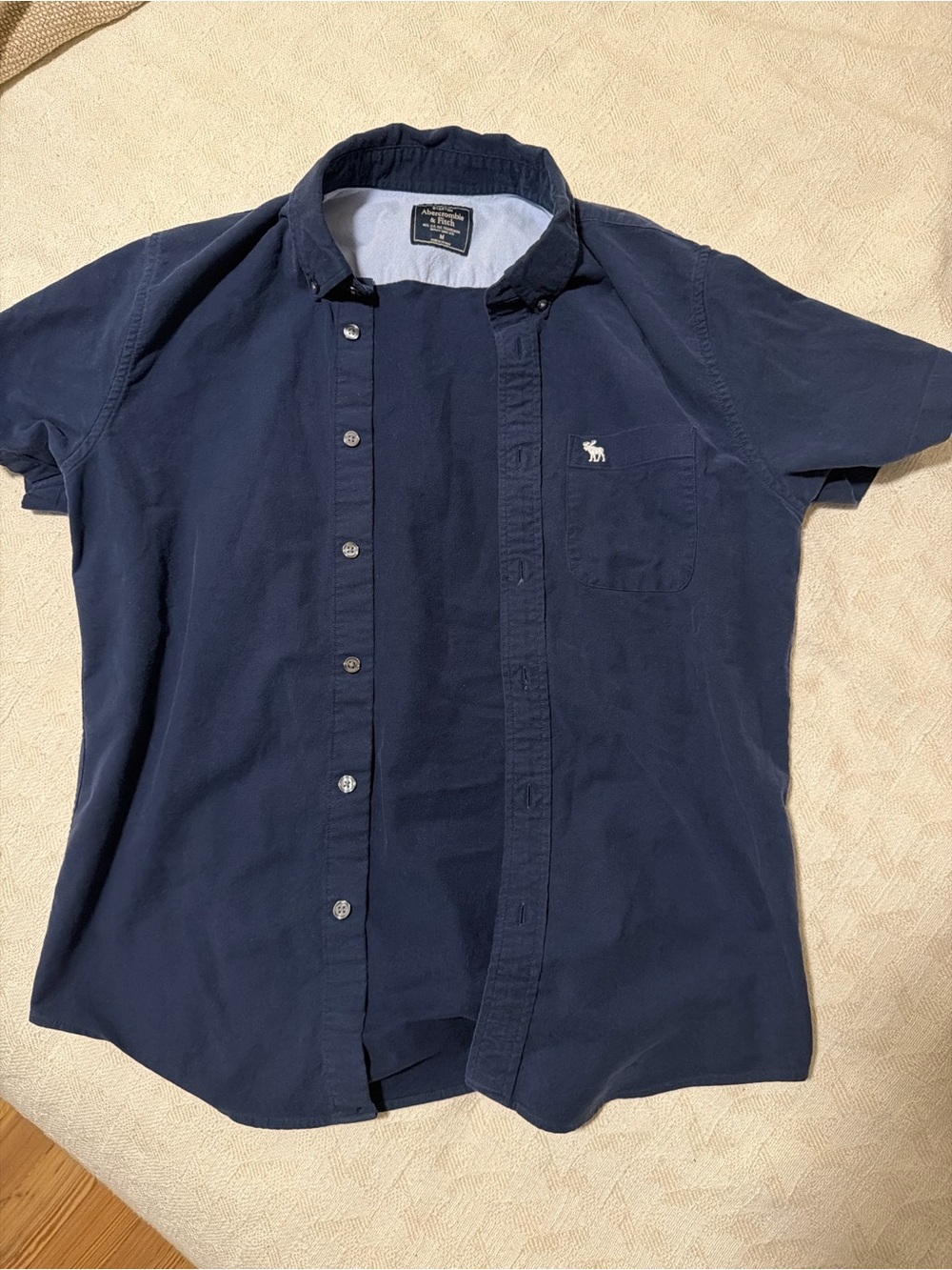 Abercrombie & Fitch Men's Navy Short-Sleeve Button-Down Shirt
